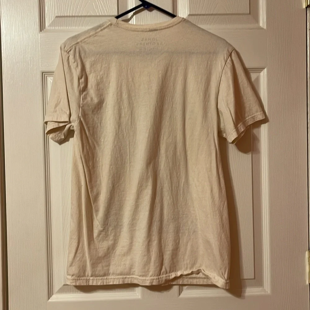 Jonas Brothers The Tour tee size medium - Picture 5 of 6